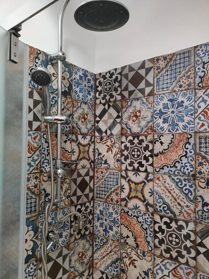 Volta 8 Rooms Trieste Eksteriør bilde